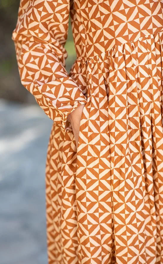 Lola Geometric Print Dress Orange – Lyrical Sisters